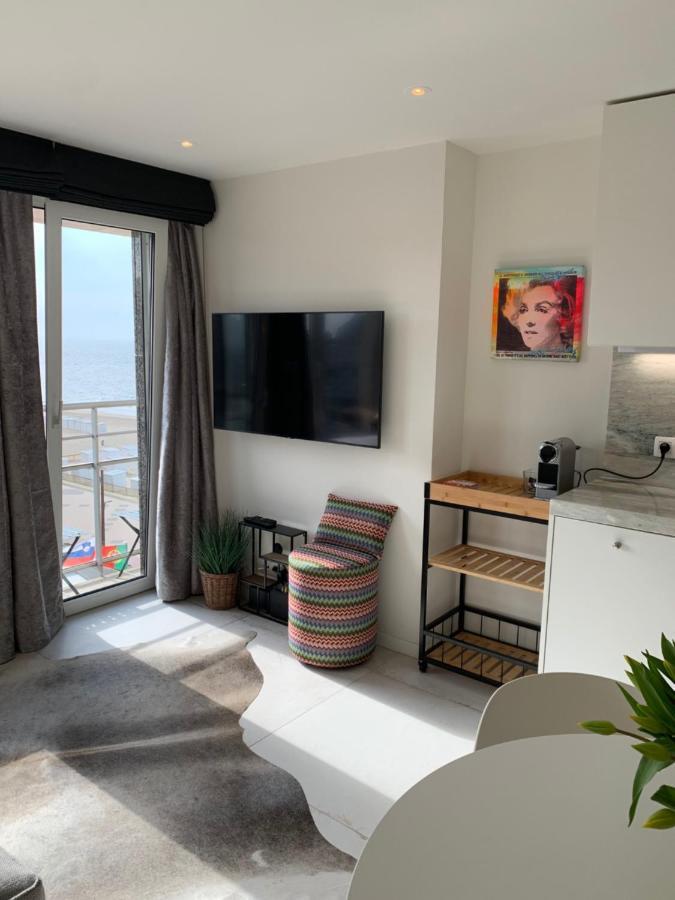 Luxe Studio/Suite Met Zeezicht En Volle Zon Knokke-Heist Dış mekan fotoğraf
